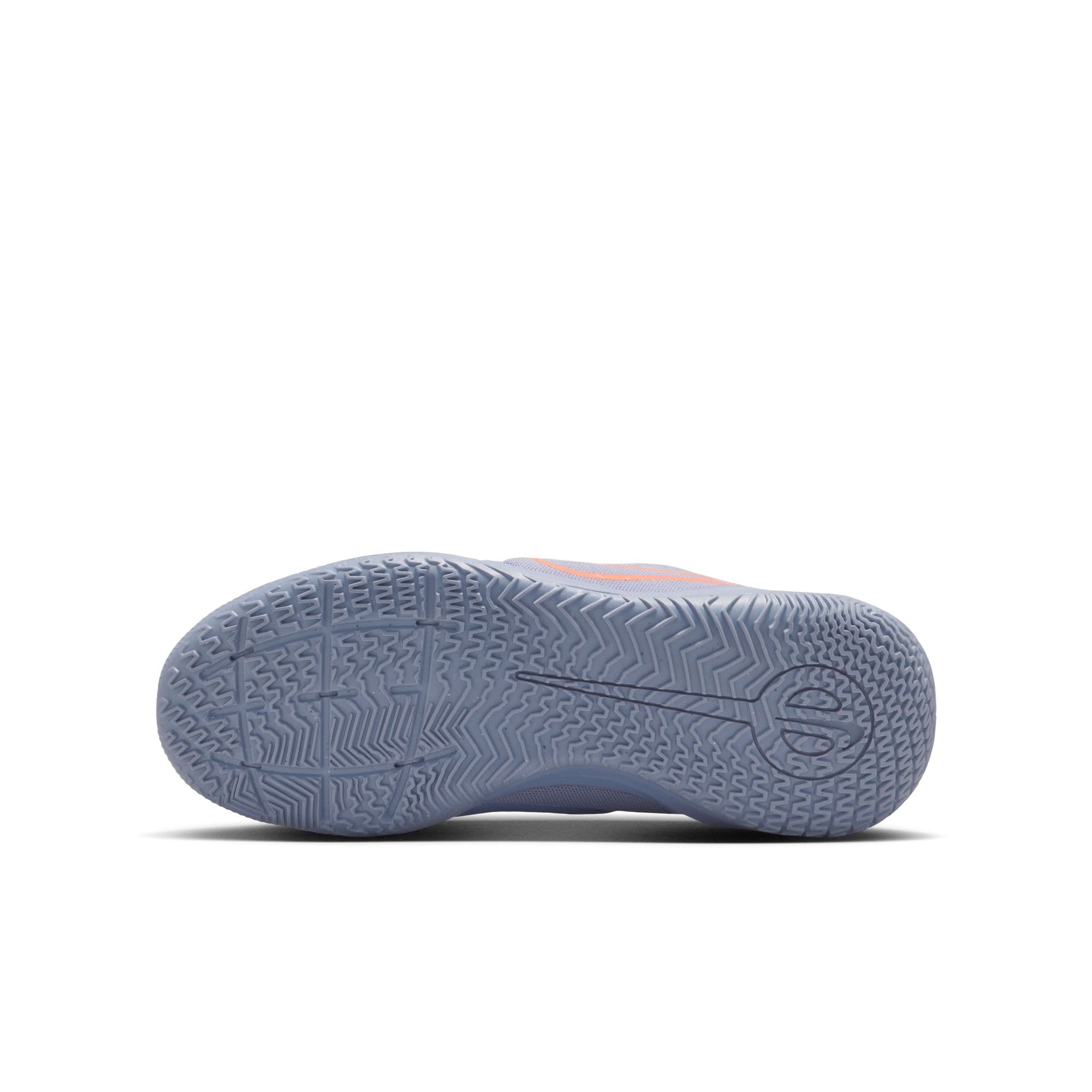 Nike Jr. Tiempo Legend 10 Academy IC indoor soccer shoes