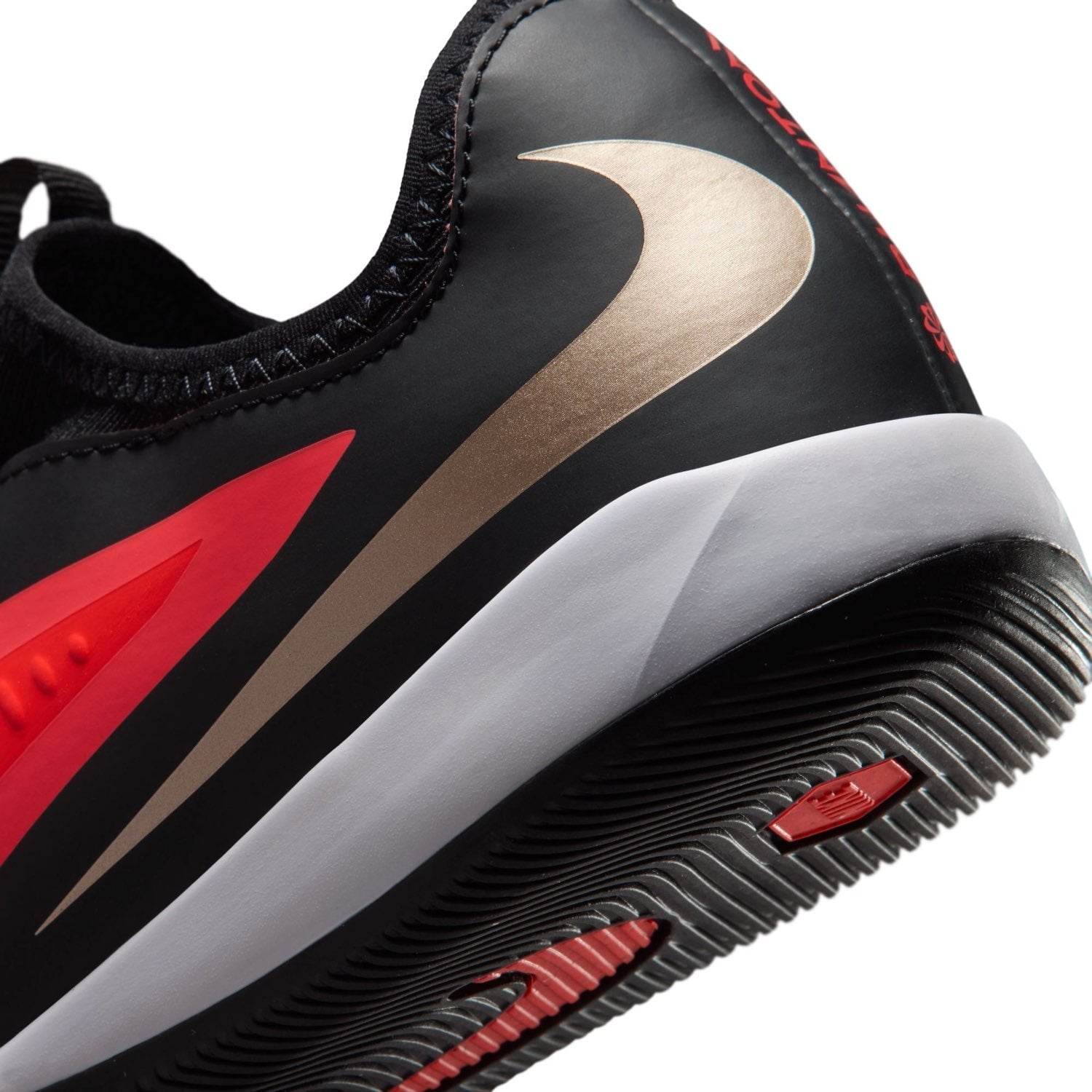 Nike Jr. Phantom 6 Low Academy IC Indoor / Futsal Nike