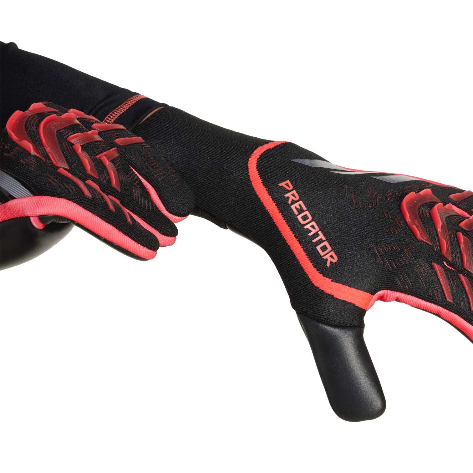 adidas Predator Pro Gloves Goalie Gloves adidas
