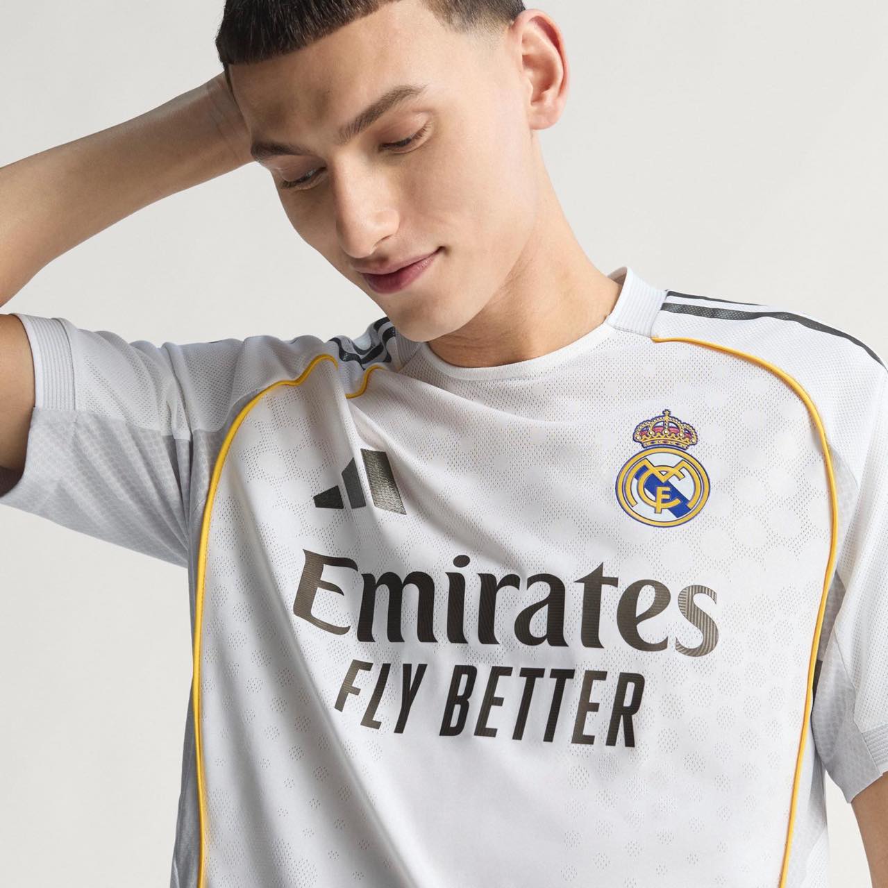 Real Madrid 25/26 Home Authentic Jersey Official Jerseys adidas