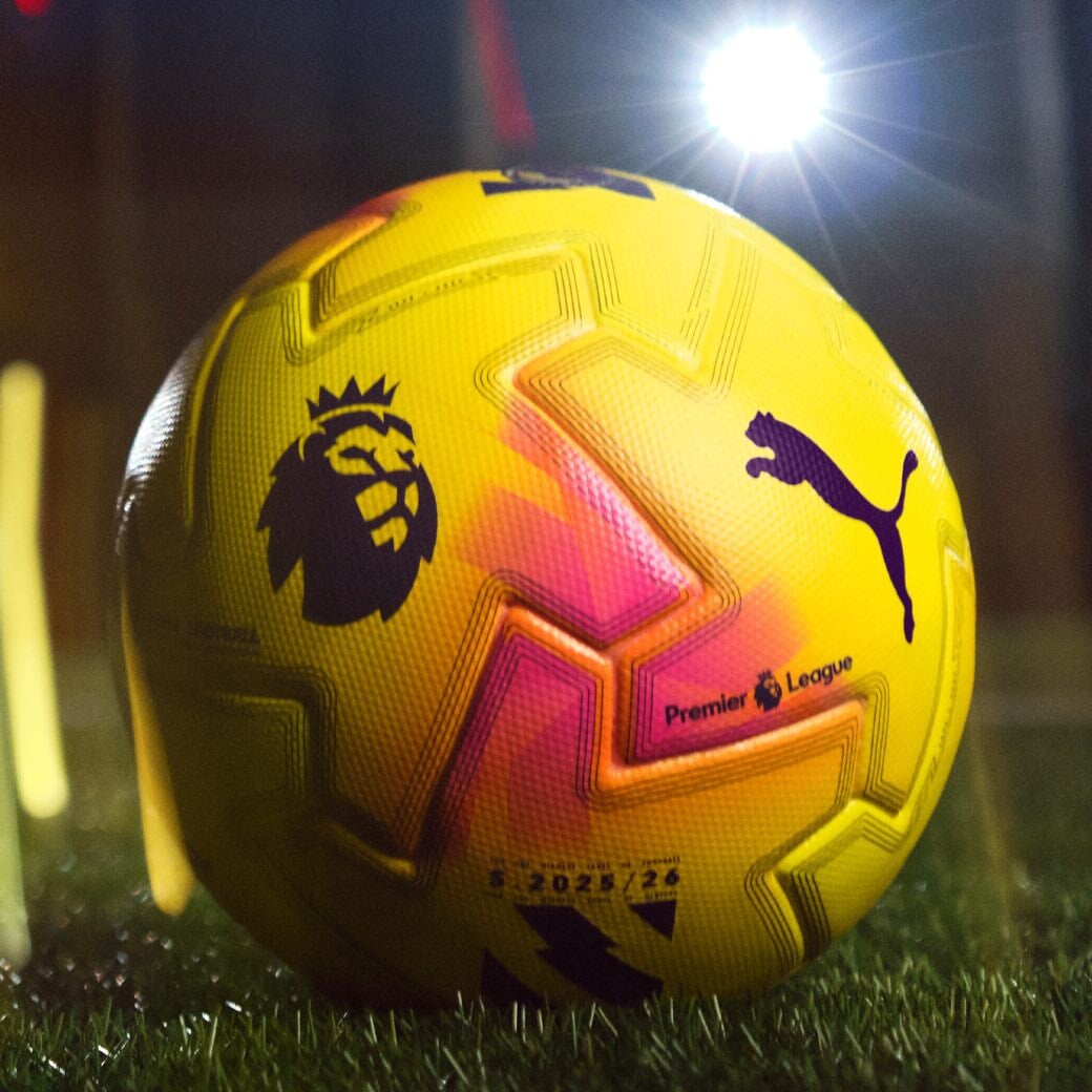 PUMA Ultimate Premier League Lights Official Balls PUMA 