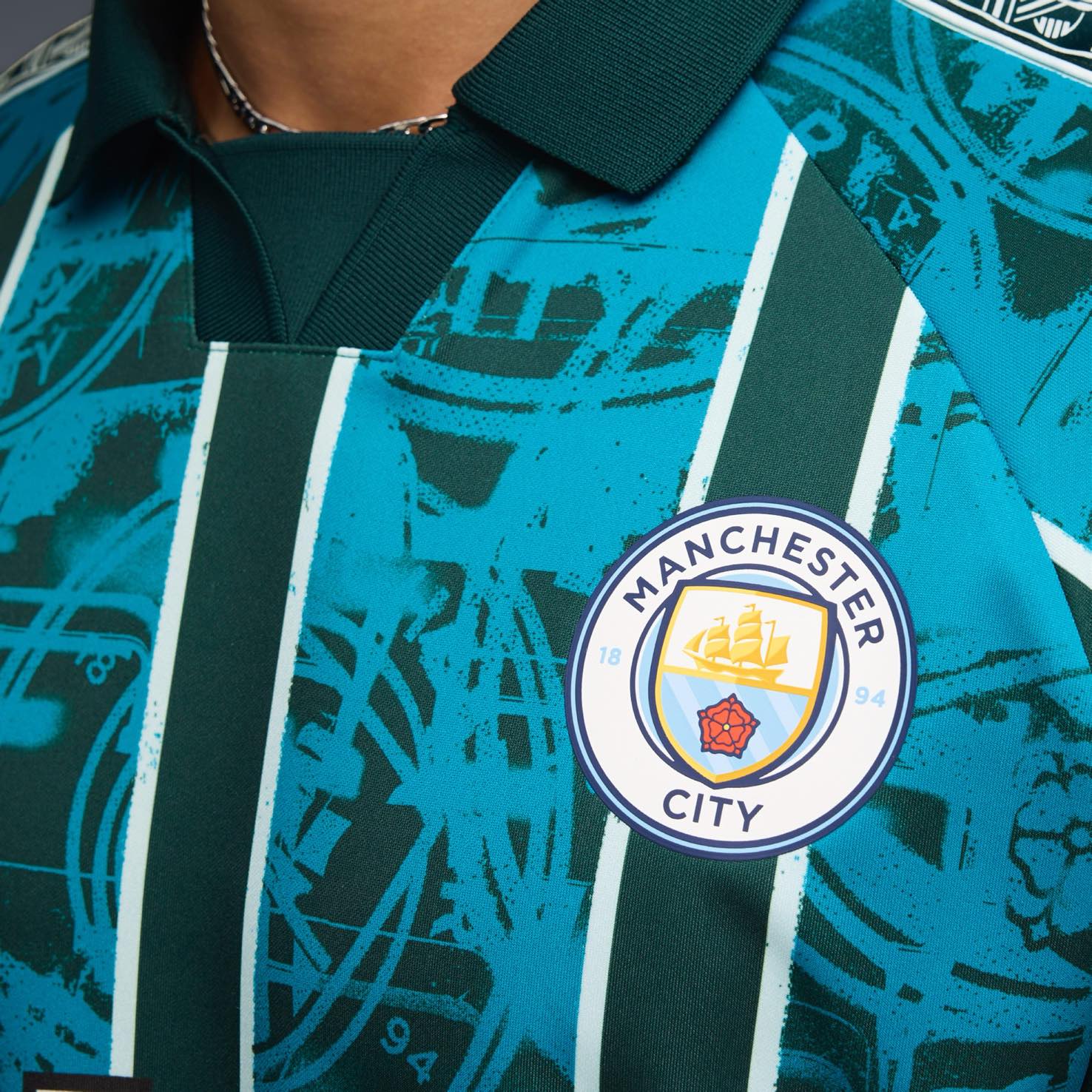 Manchester City KING Retro Jersey Official Jerseys PUMA 