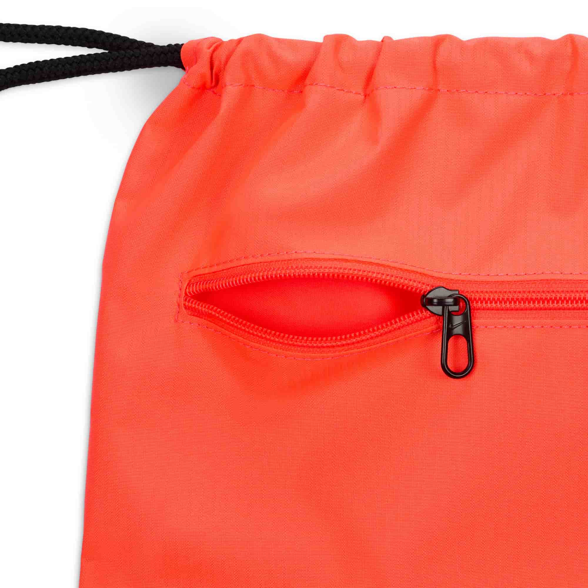 Nike Brasilia 9.5 Bags &amp; Backpacks Nike 