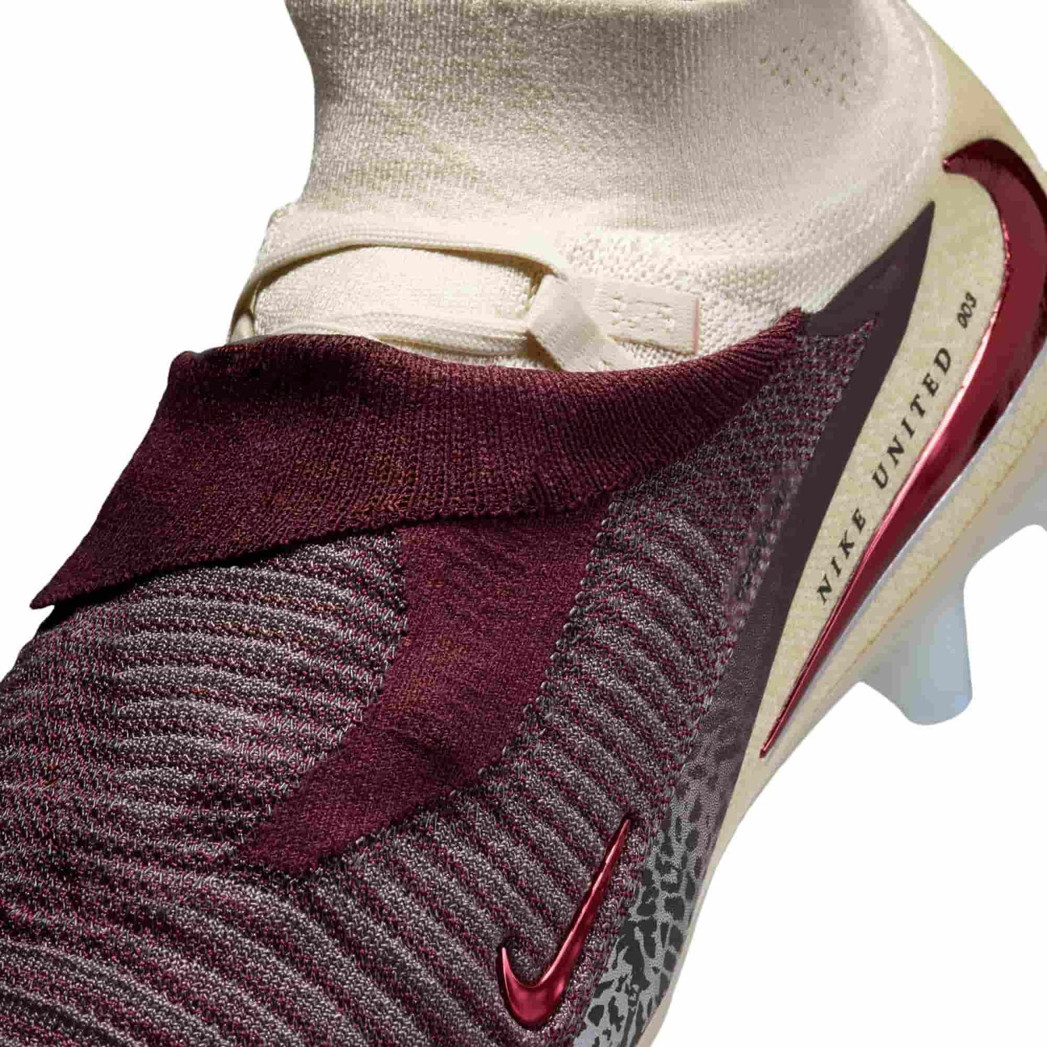 Nike United Phantom 6 High Elite FG upper detail