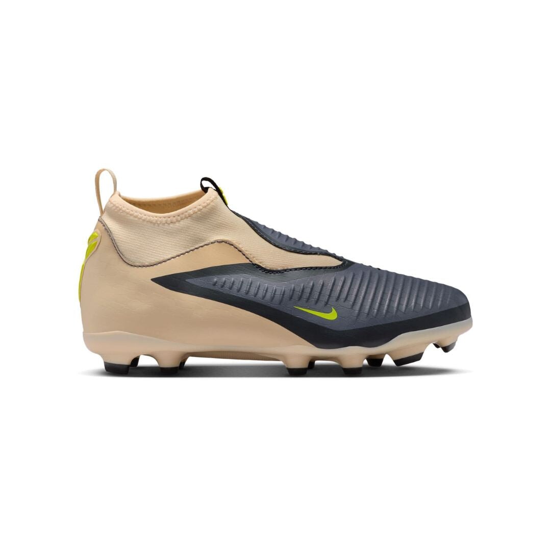 Kobe Jr. Phantom 6 High Academy MG Multi Ground (MG) Nike Black 1Y